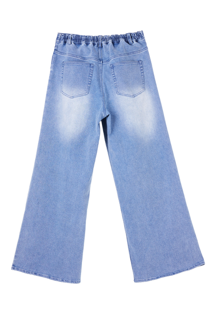 Signature Straight Leg Jeans